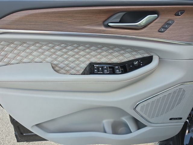 2022 Jeep Grand Cherokee L Summit