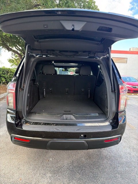 2021 Chevrolet Suburban RST