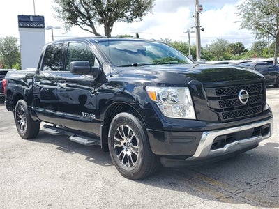 2021 Nissan Titan SV