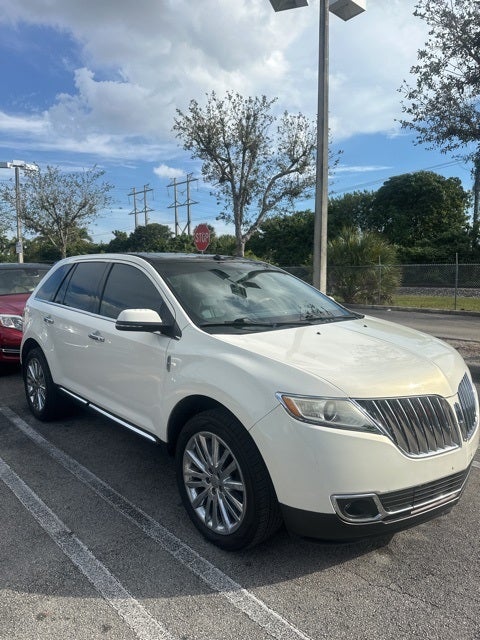 2013 Lincoln MKX Base