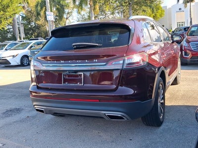 2022 Lincoln Nautilus Standard
