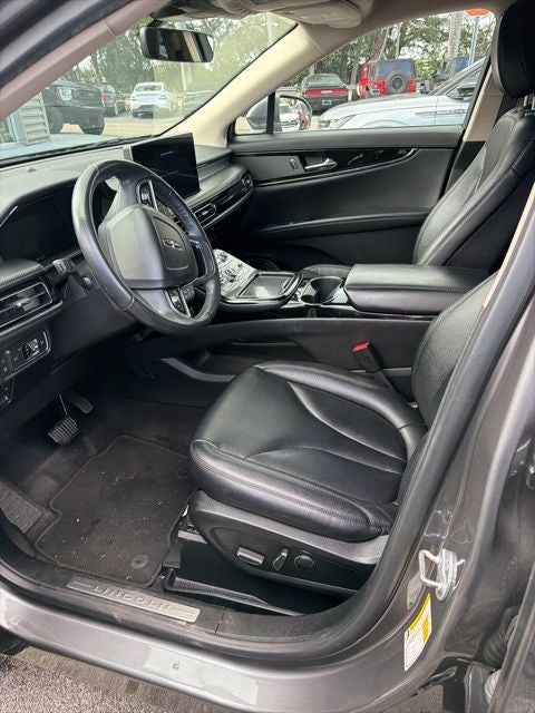 2022 Lincoln Nautilus Standard