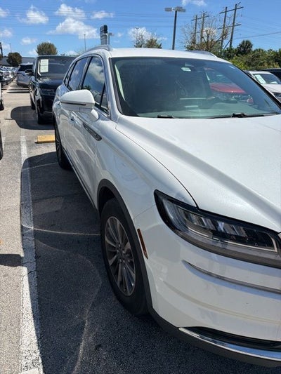 2022 Lincoln Nautilus Standard