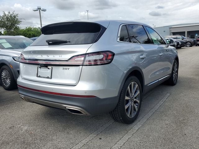 2019 Lincoln Nautilus Select