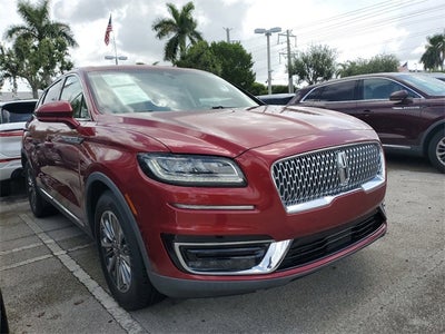 2019 Lincoln Nautilus Select