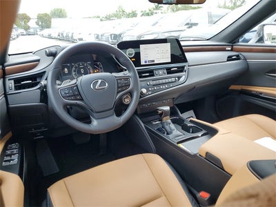 2025 Lexus ES 350