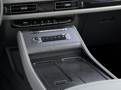 2025 Lincoln Aviator Premiere Service Loaner