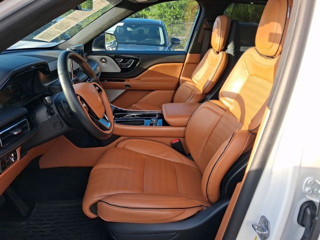 2023 Lincoln Aviator Black Label Premium