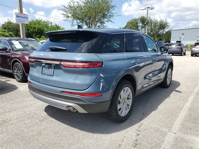 2024 Lincoln Corsair Premiere