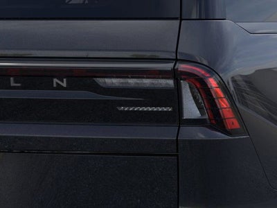 2025 Lincoln Navigator Reserve Service Loaner