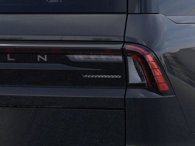 2025 Lincoln Navigator Reserve Service Loaner