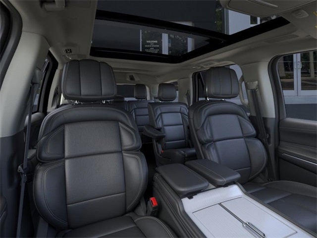 2025 Lincoln Navigator Reserve Service Loaner