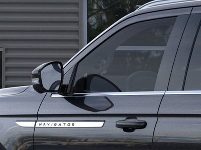 2025 Lincoln Navigator Reserve Service Loaner