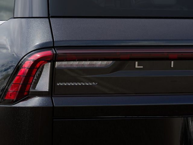 2027 Lincoln Navigator Premiere