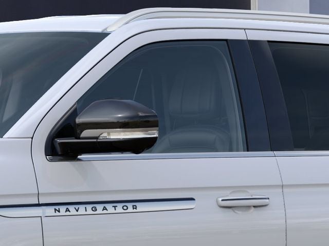 2027 Lincoln Navigator Premiere