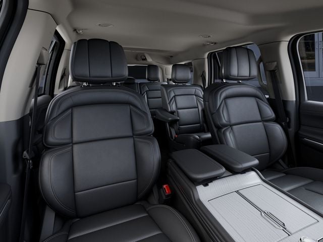 2027 Lincoln Navigator Premiere