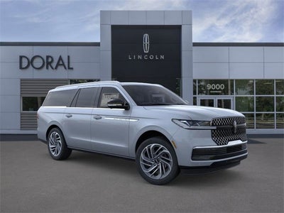 2025 Lincoln Navigator L Reserve Service Loaner