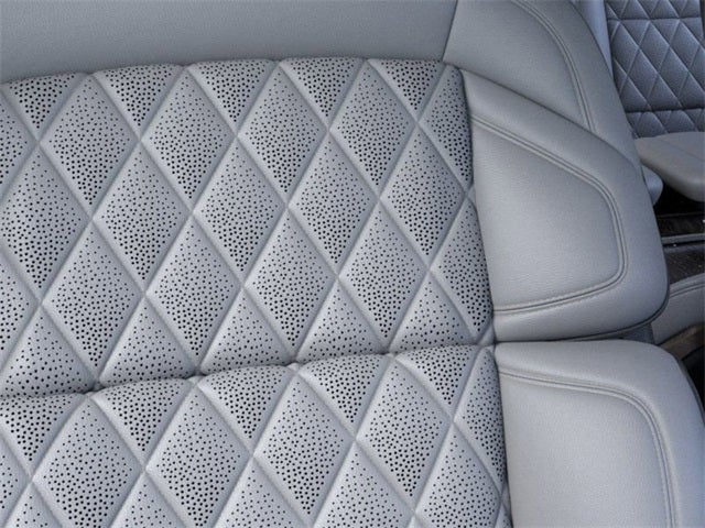 2025 Lincoln Navigator L Black Label