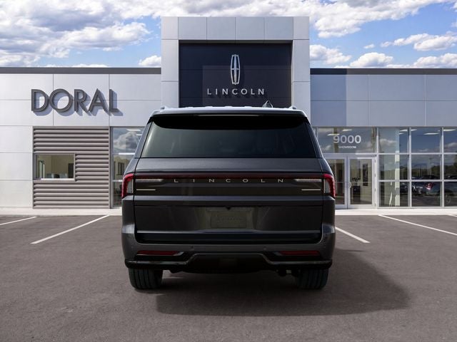 2027 Lincoln Navigator L Reserve