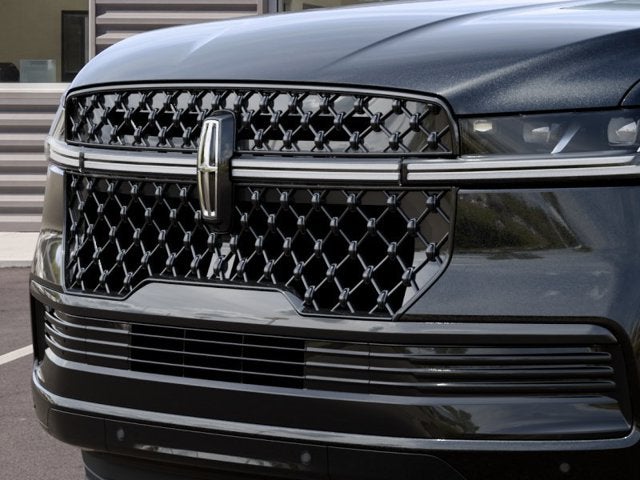 2027 Lincoln Navigator L Reserve