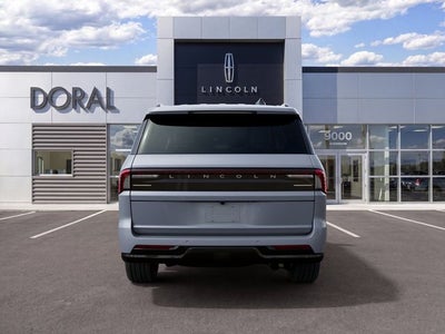 2027 Lincoln Navigator L Reserve
