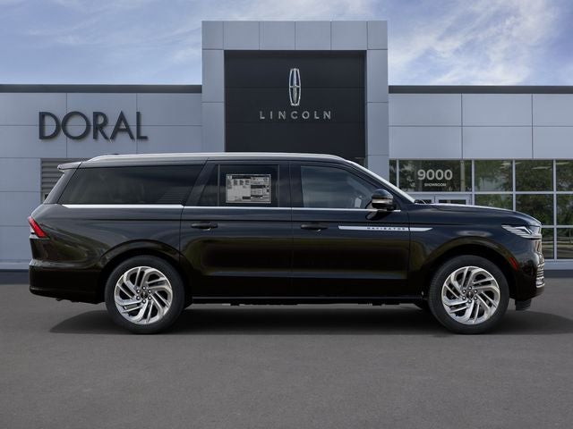 2027 Lincoln Navigator L Reserve