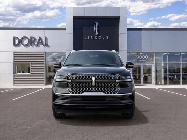 2027 Lincoln Navigator L Reserve