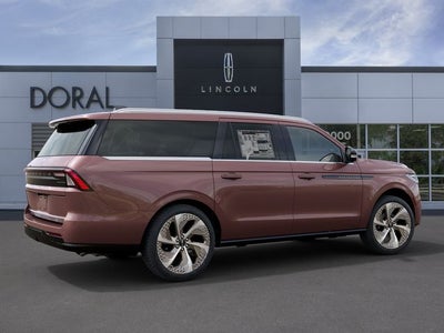 2027 Lincoln Navigator L Black Label