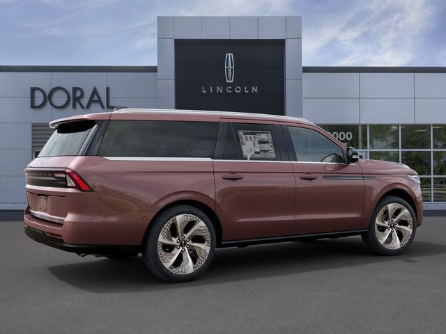 2027 Lincoln Navigator L Black Label