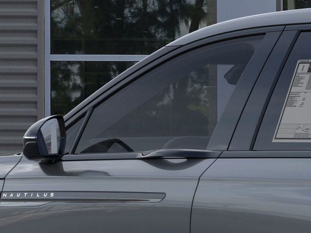 2025 Lincoln Nautilus Premiere Service Loaner