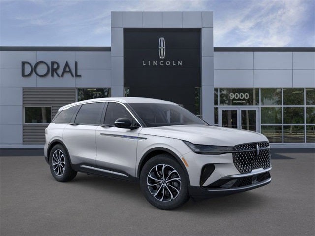 2025 Lincoln Nautilus Premiere Service Loaner