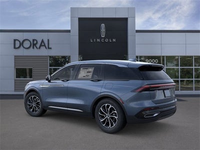 2025 Lincoln Nautilus Premiere Service Loaner