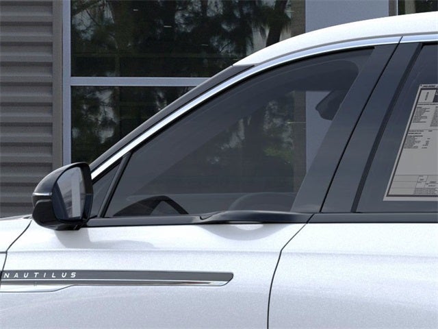2025 Lincoln Nautilus Premiere Service Loaner