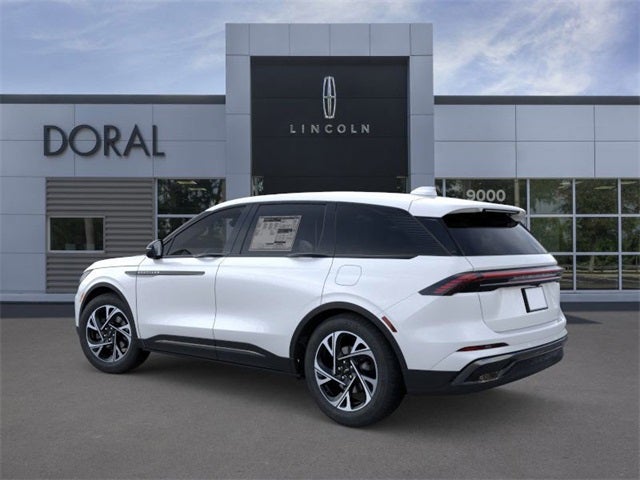 2025 Lincoln Nautilus Premiere Service Loaner