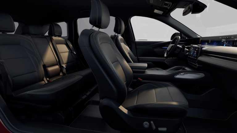 2025 Lincoln Nautilus Premiere Service Loaner