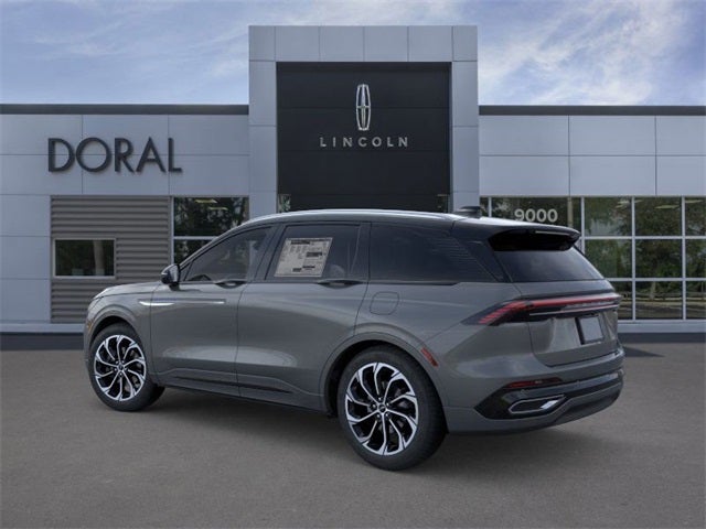 2025 Lincoln Nautilus Reserve