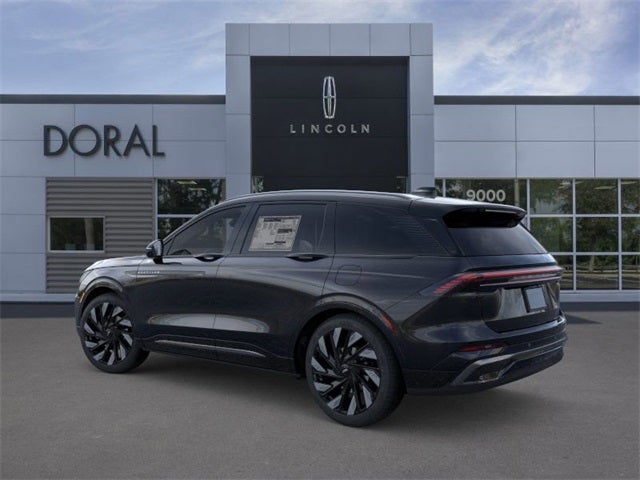 2025 Lincoln Nautilus Reserve