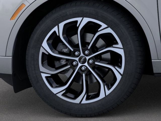 2025 Lincoln Nautilus Reserve Service Loaner