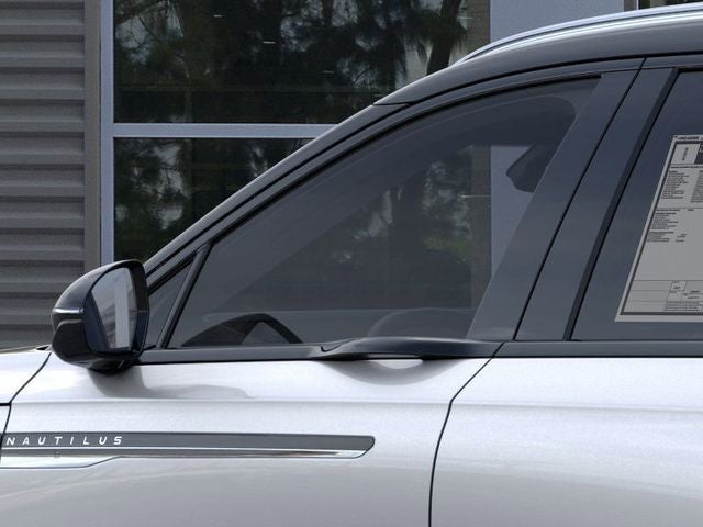 2025 Lincoln Nautilus Reserve Service Loaner