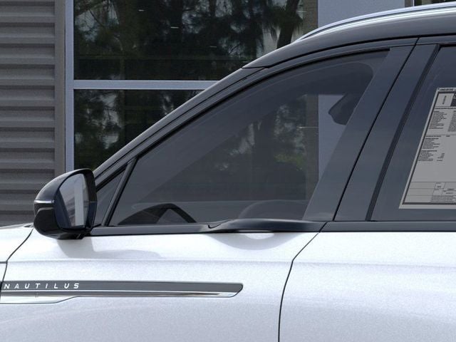 2025 Lincoln Nautilus Reserve