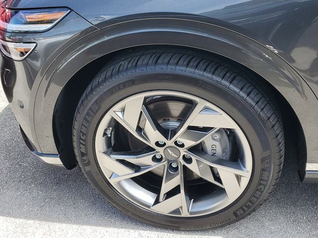 2025 Genesis Electrified GV70 Advanced