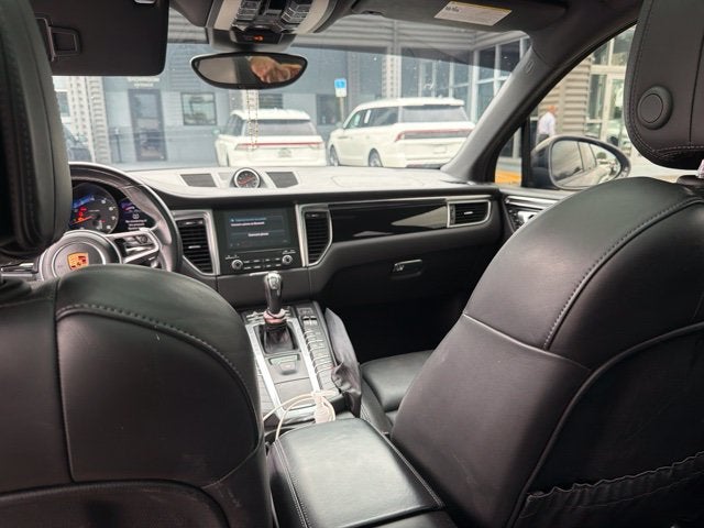 2018 Porsche Macan Base