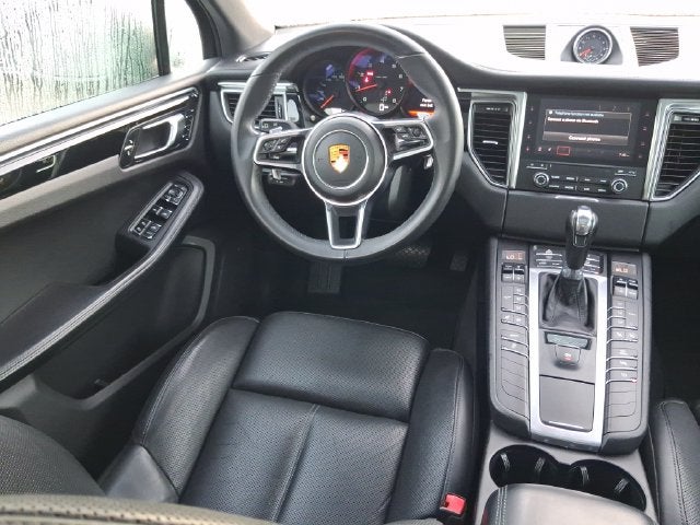 2018 Porsche Macan AWD