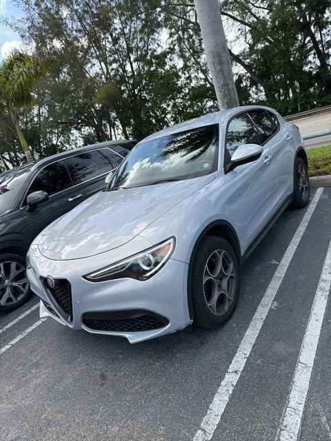 2023 Alfa Romeo Stelvio Sprint