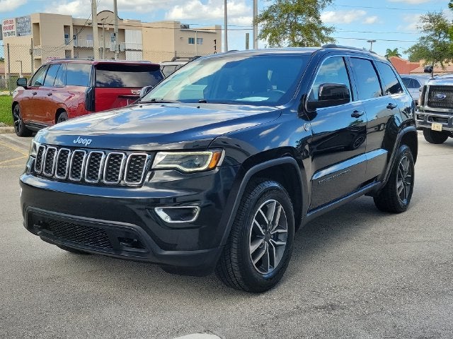 2020 Jeep Grand Cherokee Laredo