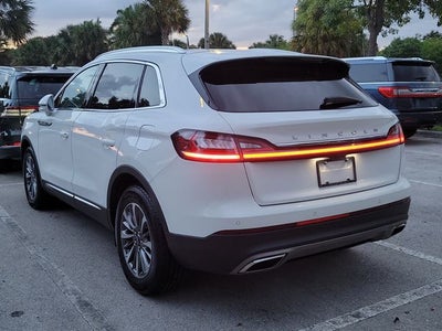 2022 Lincoln Nautilus Standard