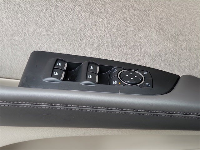 2020 Lincoln Nautilus Standard