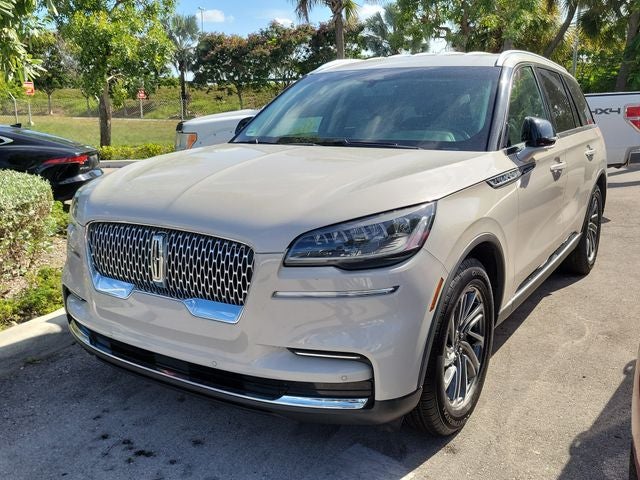 2021 Lincoln Aviator Standard