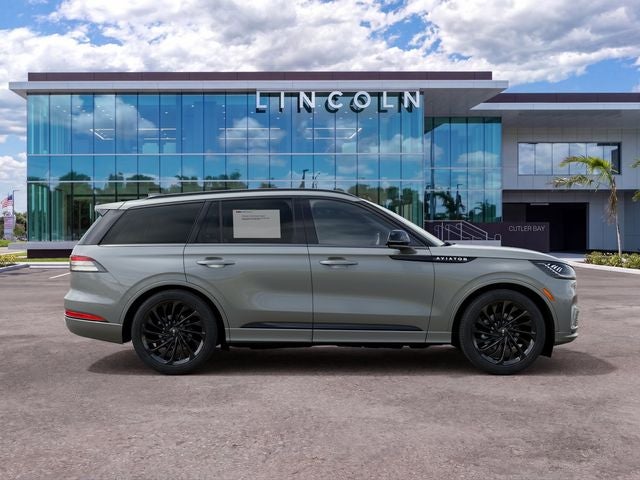2027 Lincoln Aviator Reserve