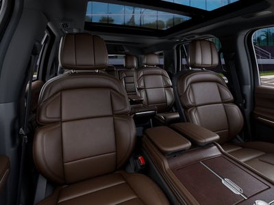 2027 Lincoln Navigator Reserve